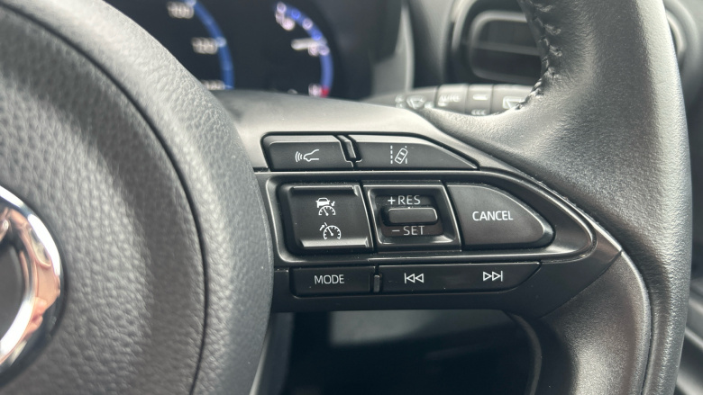 Toyota Yaris Cross 1.5 Hybrid Design 5dr CVT Hybrid Estate